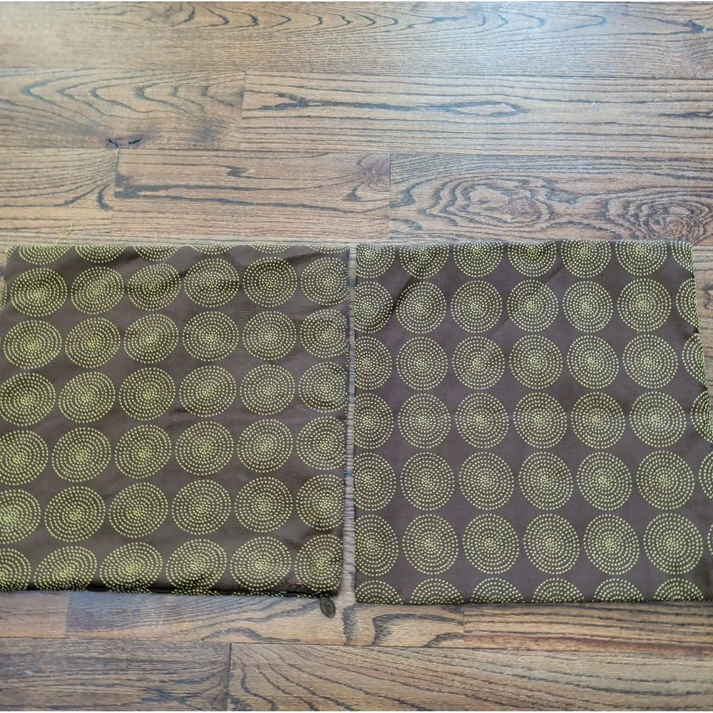 Pier 1 Imports Brown Green/Olive Concentric Dot Circle Set 2 Pillow Covers 18x18
